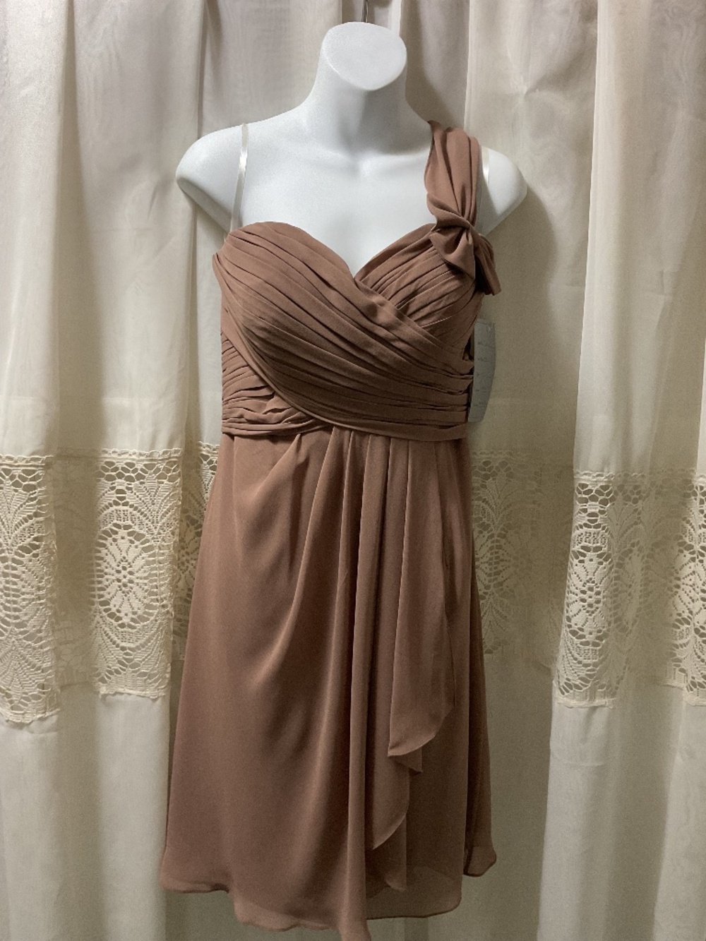 D ZAGE LATTE CHIFFON GOWN SIZE 12